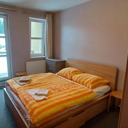 Apartment Klinovec Apartments Loucna pod Klinovcem